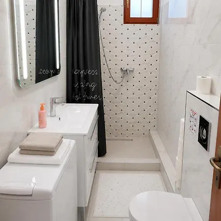 Familia R65 Apartmán