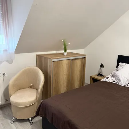 Familia R65 Apartment *